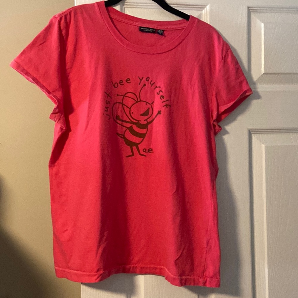 American Eagle Outfitters tee - vintage 2004 😜